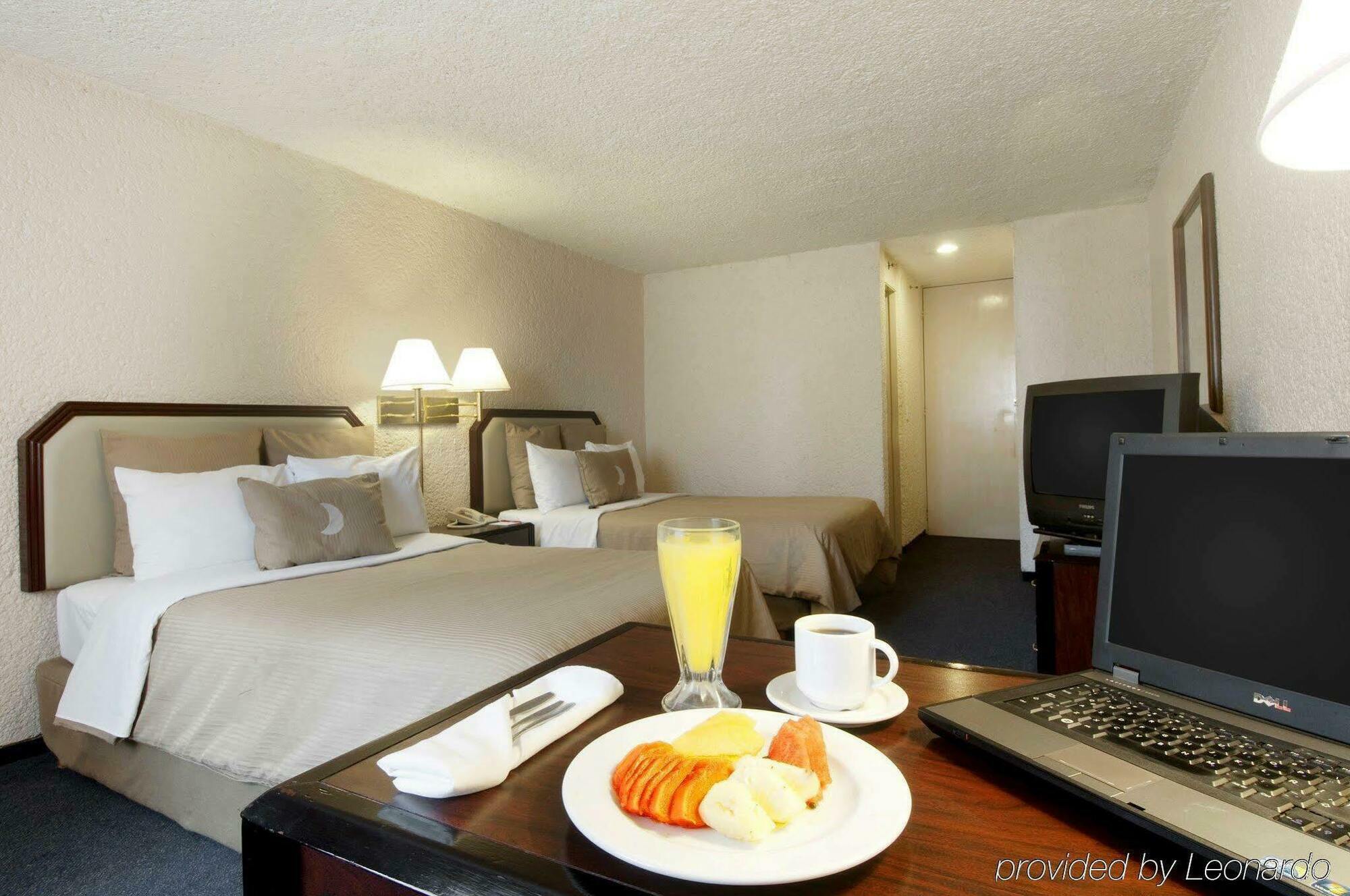 Gamma Pachuca Hotel Bagian luar foto